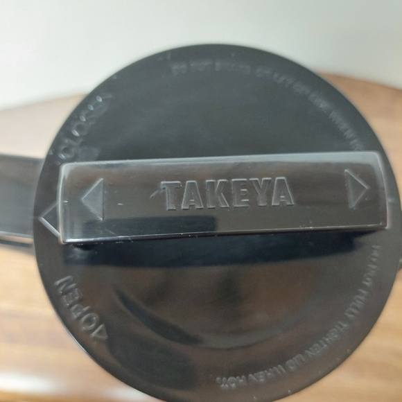 Freshlok by Takeya Cold Brew Coffee Maker - Picture 3 of 7